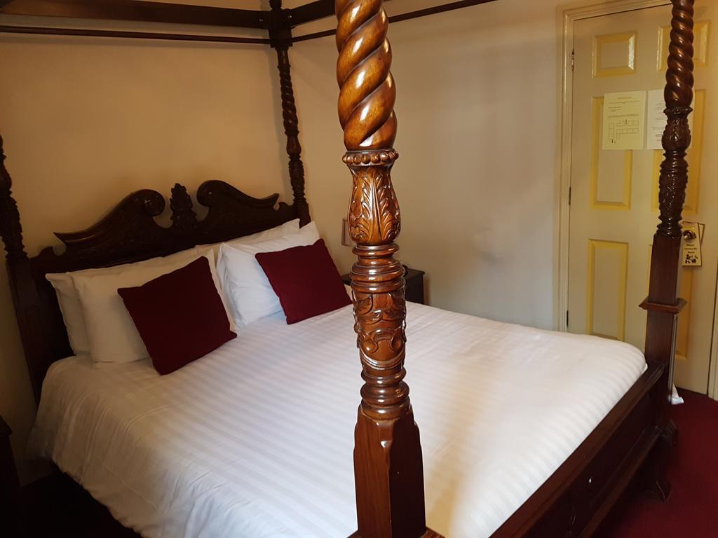 Churston Court Hotel Churston Ferrers Kültér fotó